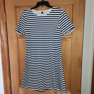 H&M short, casual dress